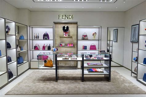 Fendi Vancouver holt renfrew